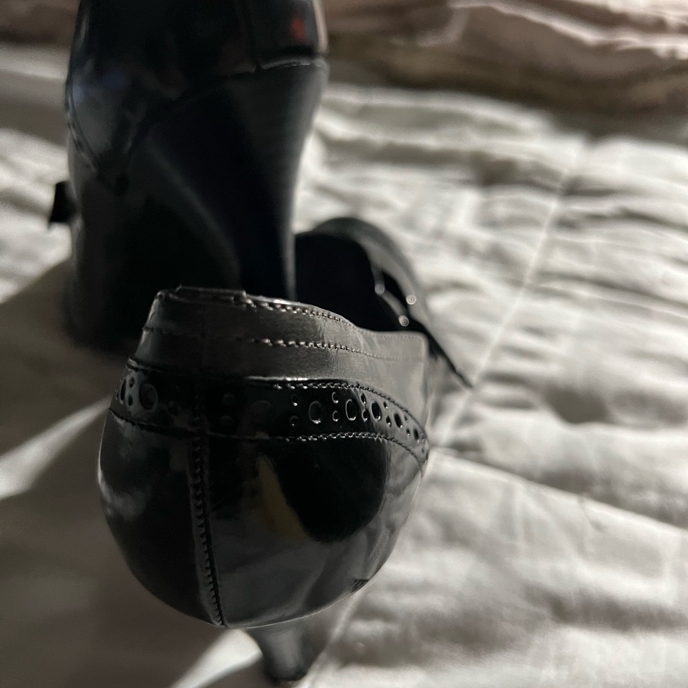 Tahari shoes, blk/grey - Picture 10 of 11